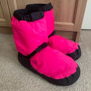 Bloch dance warm-up booties, adult size M